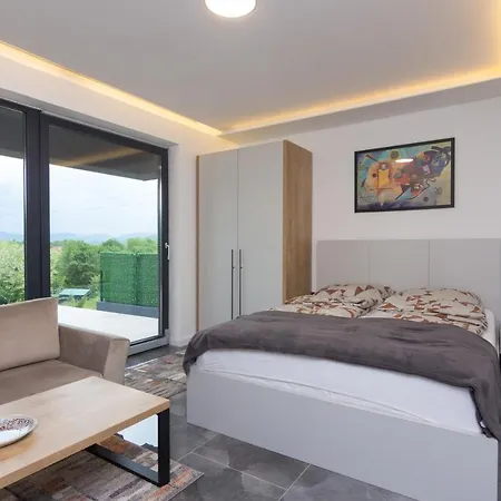 Apartment Deluxe Feliciano *