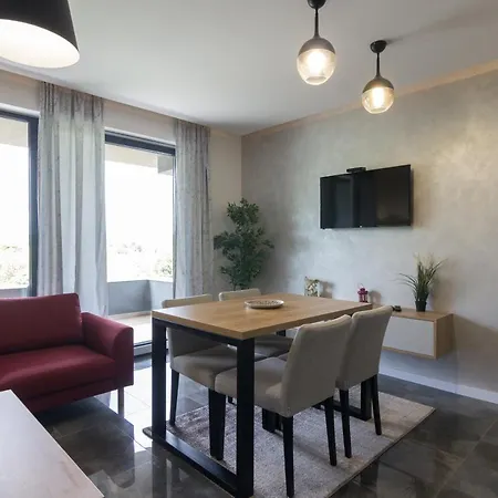 Deluxe Feliciano Appartement *