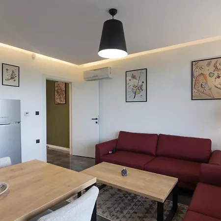 Deluxe Feliciano * Visoko