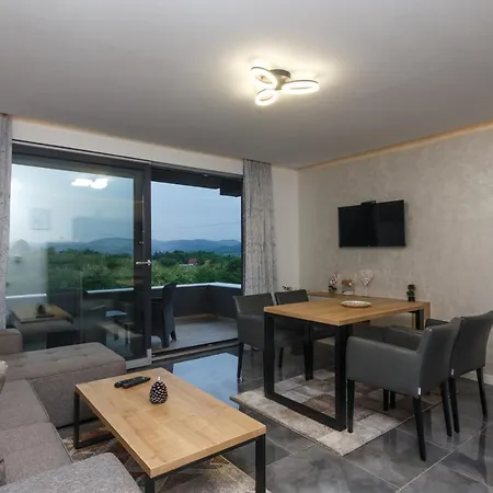 Apartment Deluxe Feliciano *