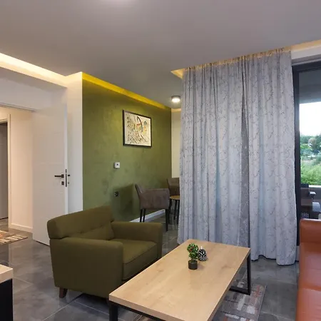 Deluxe Feliciano Apartament