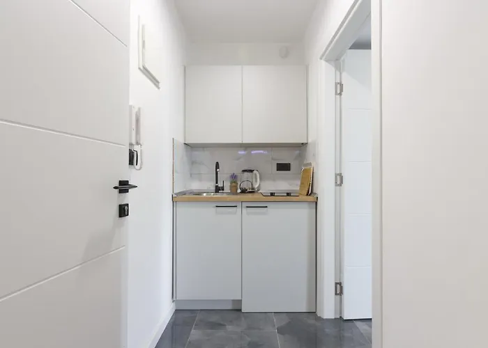 Deluxe Feliciano Visoko