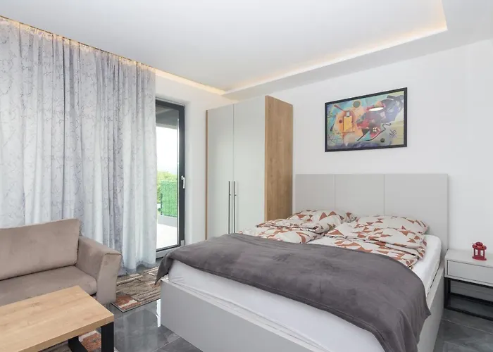 Deluxe Feliciano Apartmán