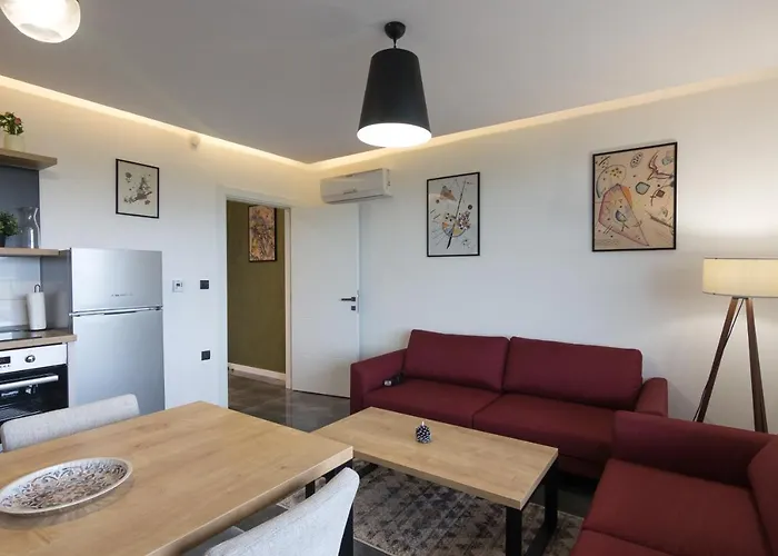 Deluxe Feliciano * Visoko