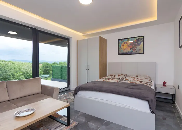 Deluxe Feliciano Apartmán