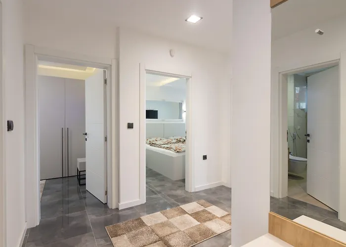 Deluxe Feliciano Apartmán *